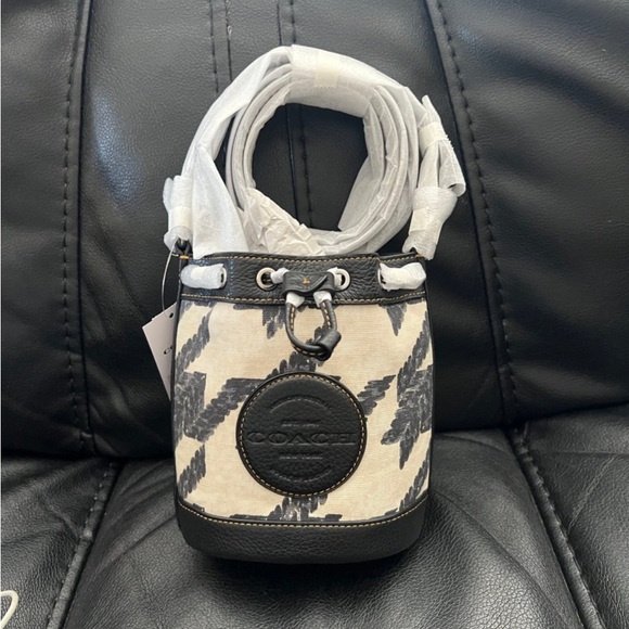Coach Mini Dempsey Bucket Bag With Houndstooth Print And Patch - Picture 2 of 8